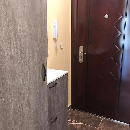 Golden Hermes Apartament *
